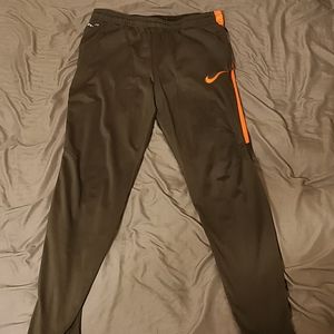 Great&orange Nike men's dri-fit sweatpants